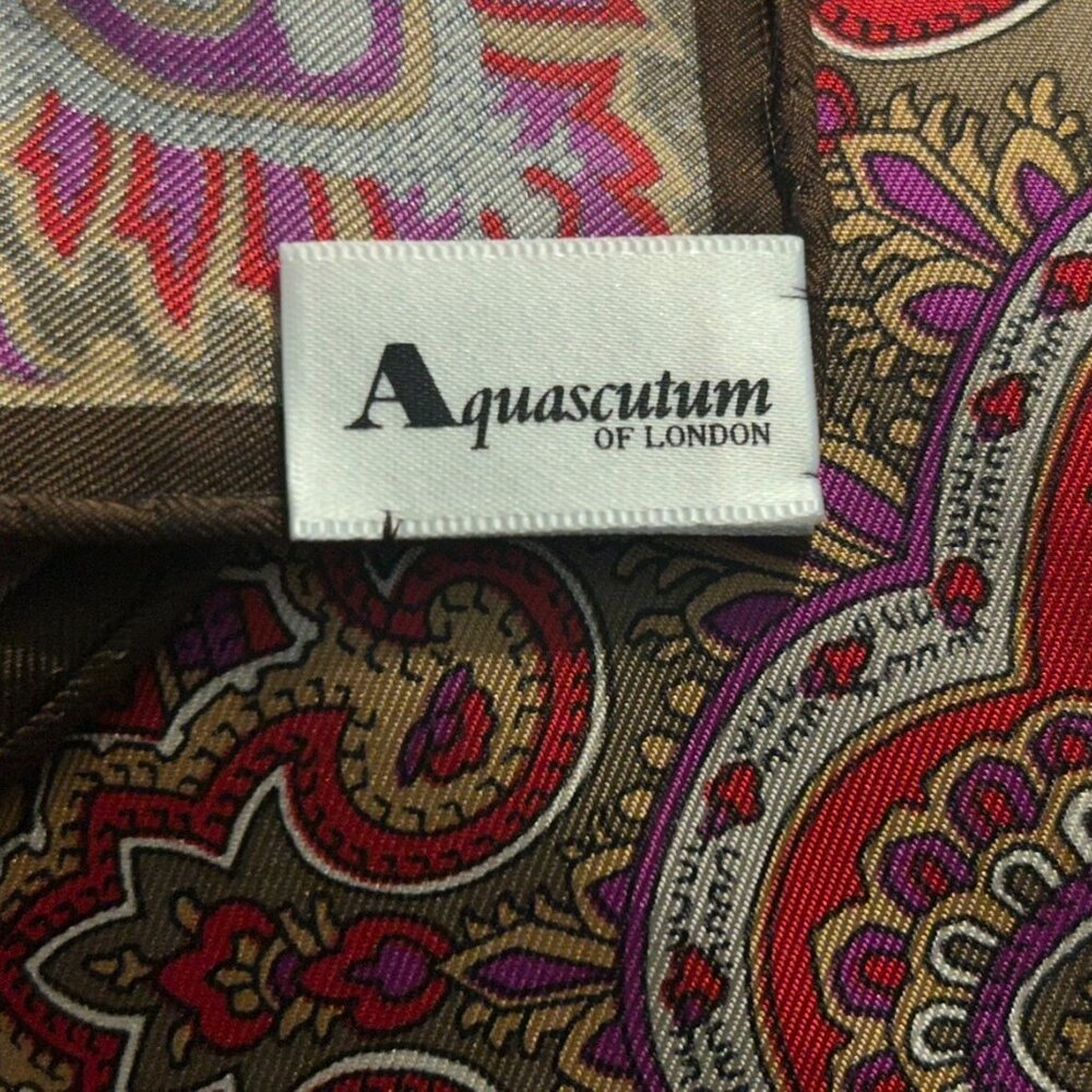 Vibrant Vintage Aquascutum of London Silk Scarf 35" x 35" - Picture 10 of 16